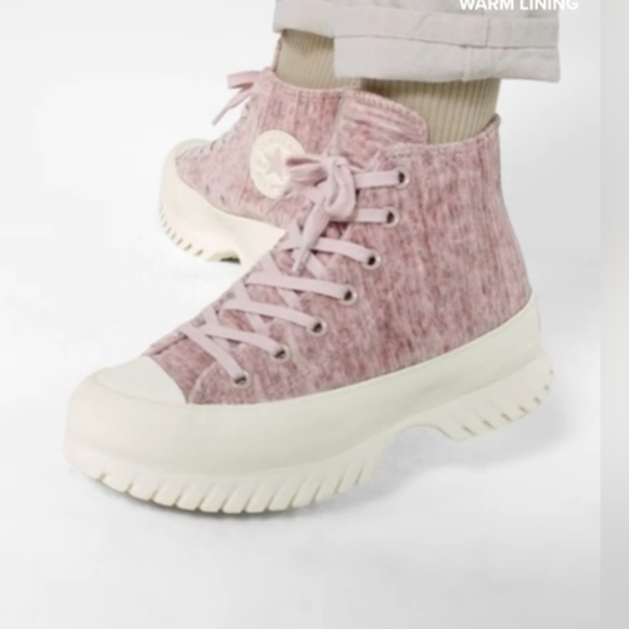 Converse Chuck Taylor All Star Lugged 2.0 Velour Sneakers 8, 8.5, 9.5 NWT - Picture 5 of 8